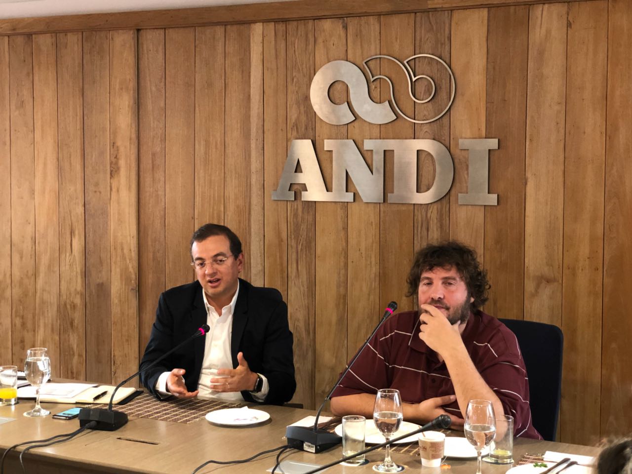 Santiago Pinzón y Nicolas Sadirac.